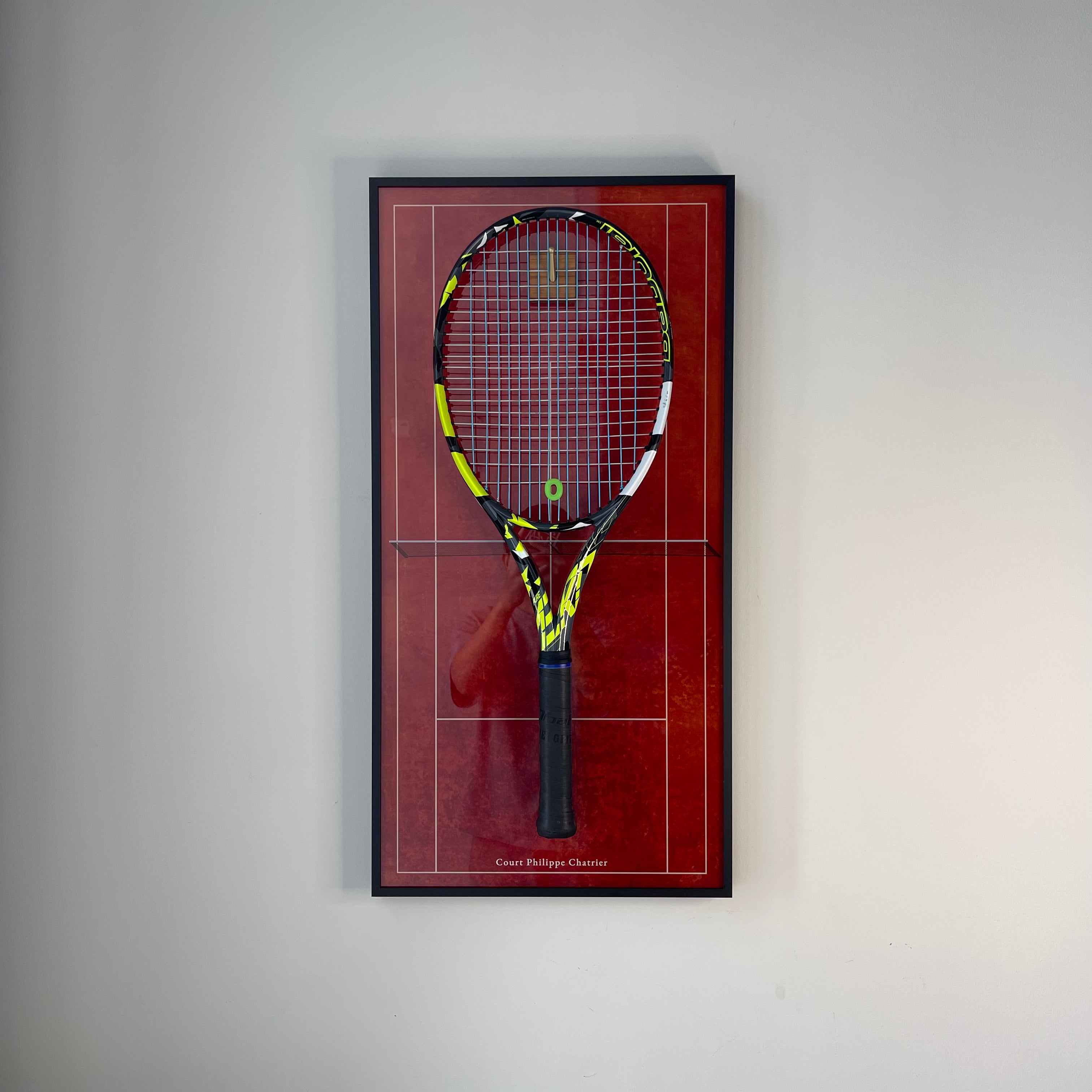 Premium Rectangular Racket Display Frame - Court Philippe-Chatrier Edition